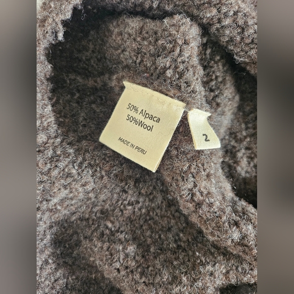 Jaggery London TINO Vest in Dark Oak Size 2 - Picture 7 of 10